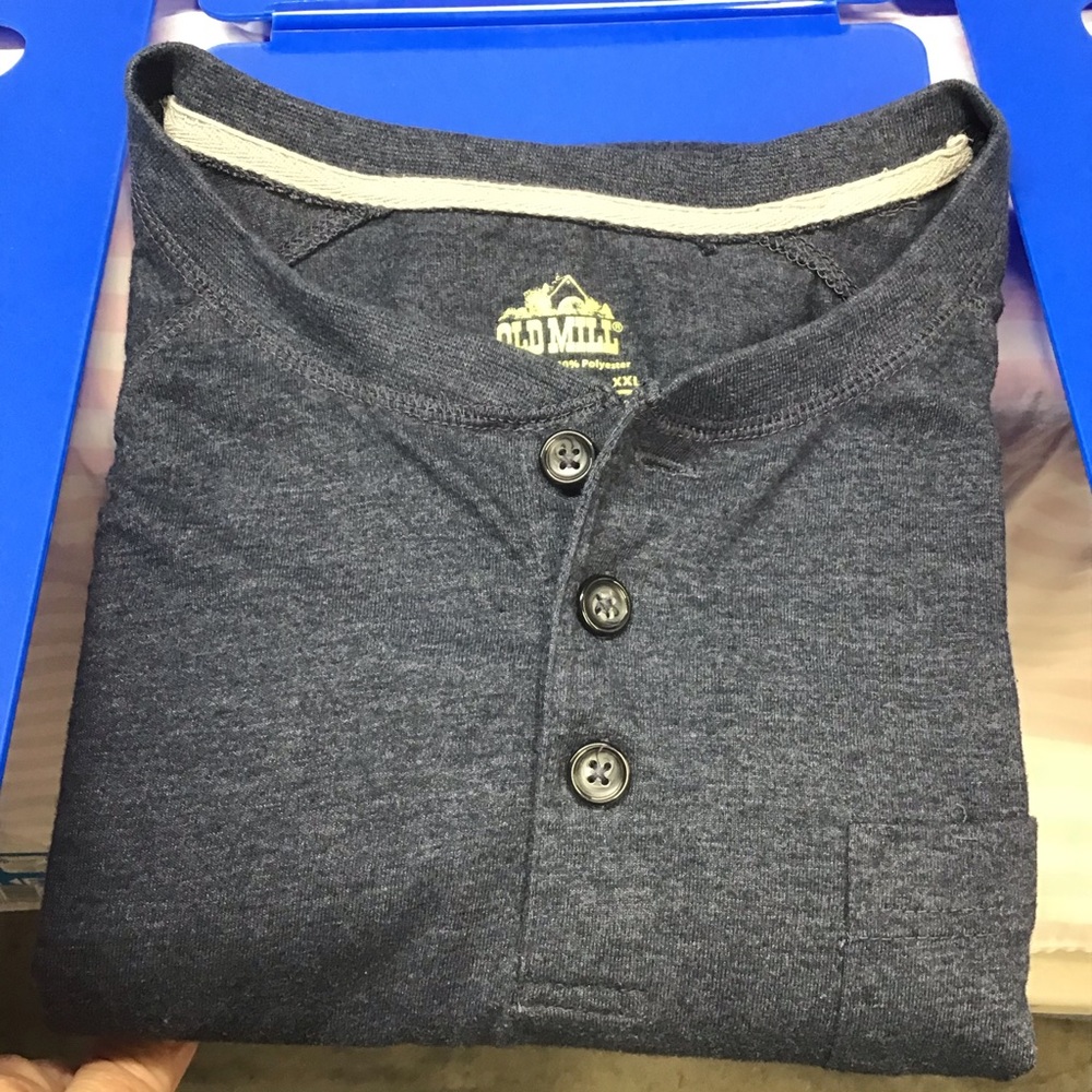 Men’s 2XL dark gray shirt - Old Mill